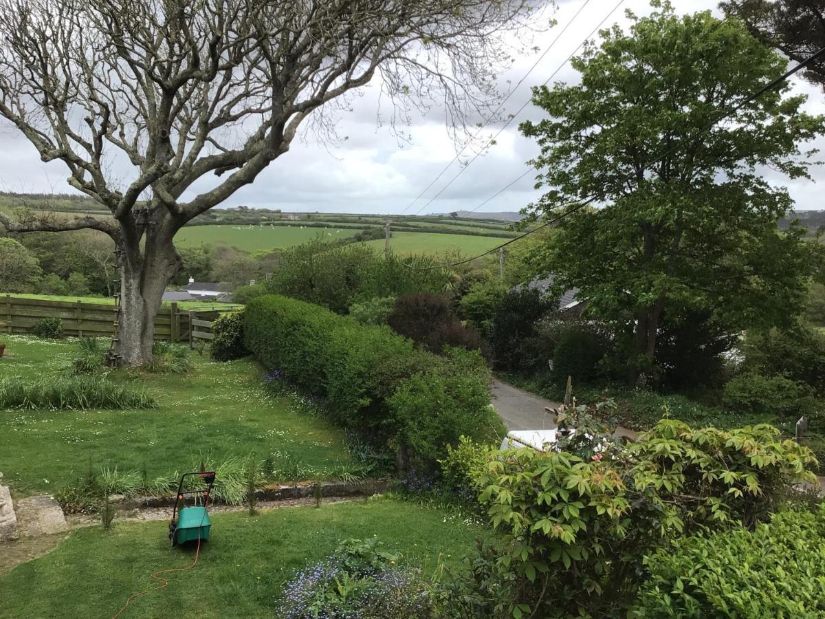 Cozy Camborne Studio Retreat With Two Single Beds 外观 照片